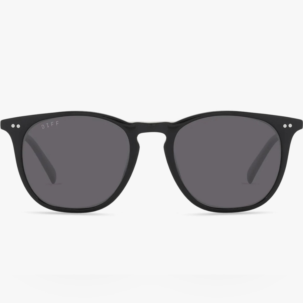 Maxwell XL black+ grey polarized sunglasses with case
